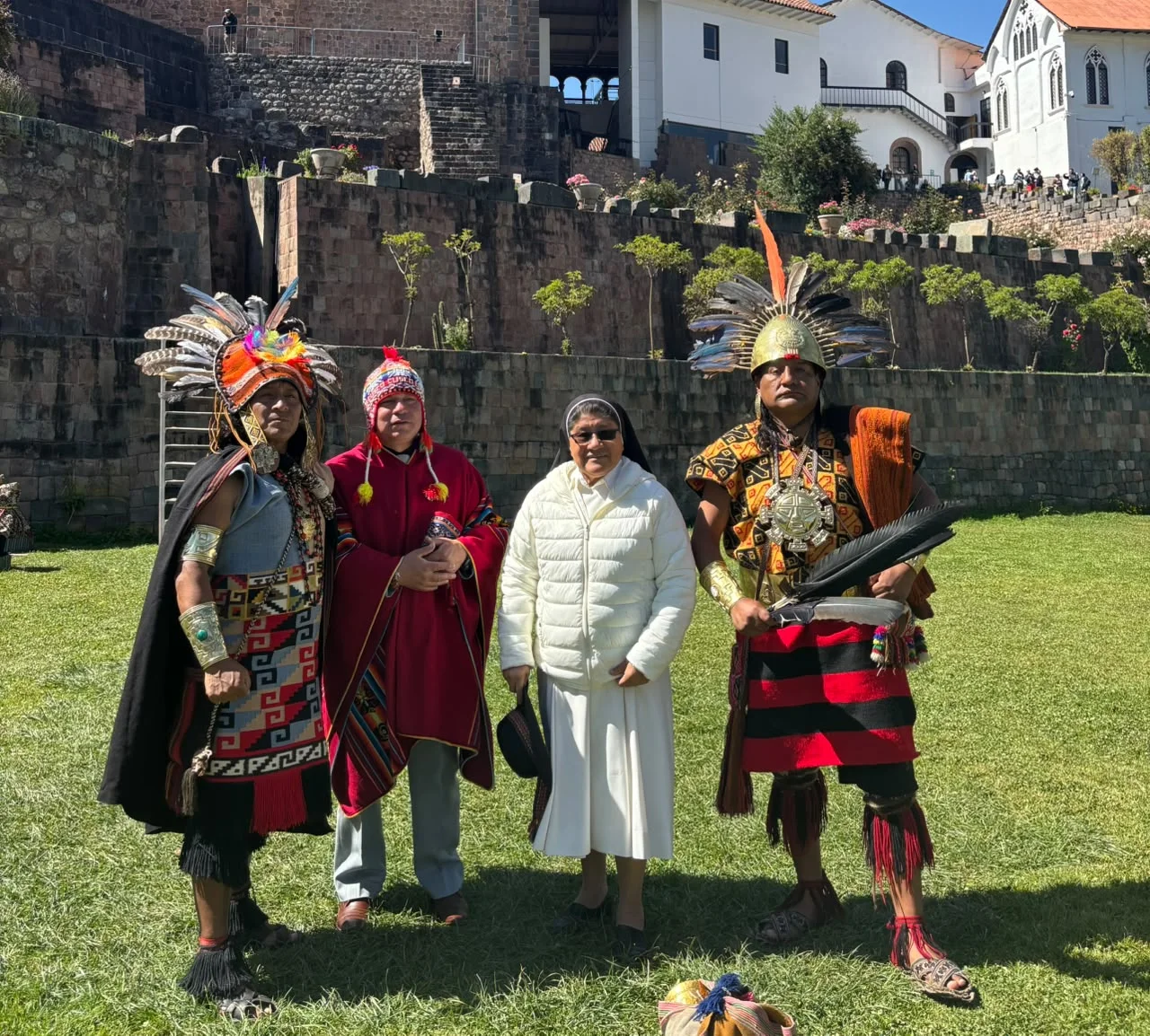 CCEC participa en el lanzamiento del Centenario del Colegio Santa Rosa de Lima del Cusco