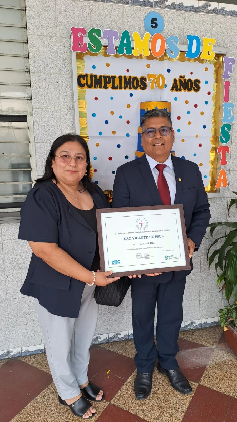 Certificado de Afiliación 2026 para el colegio San Vicente de Paúl de Surquillo