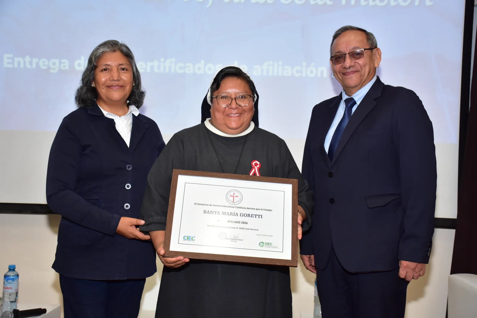 Colegio Santa María Goretti de la Victoria recibe su Certificado de Afiliación CCEC 2026