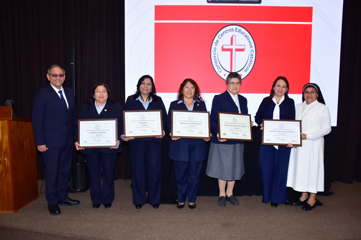 Entrega de Certificados de Afiliación CCEC 2026: Muchos miembros, una sola misión